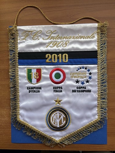 Gagliardetto inter 2010 - gagliardetto,